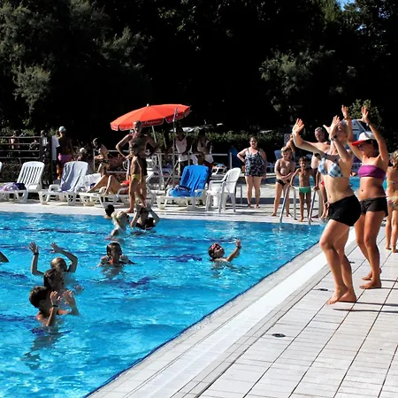 Mobilhome Skalla Cz Lignano Апартаменты *